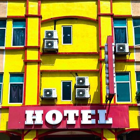 Ark Hotel Subang Субанг Джая Екстериор снимка