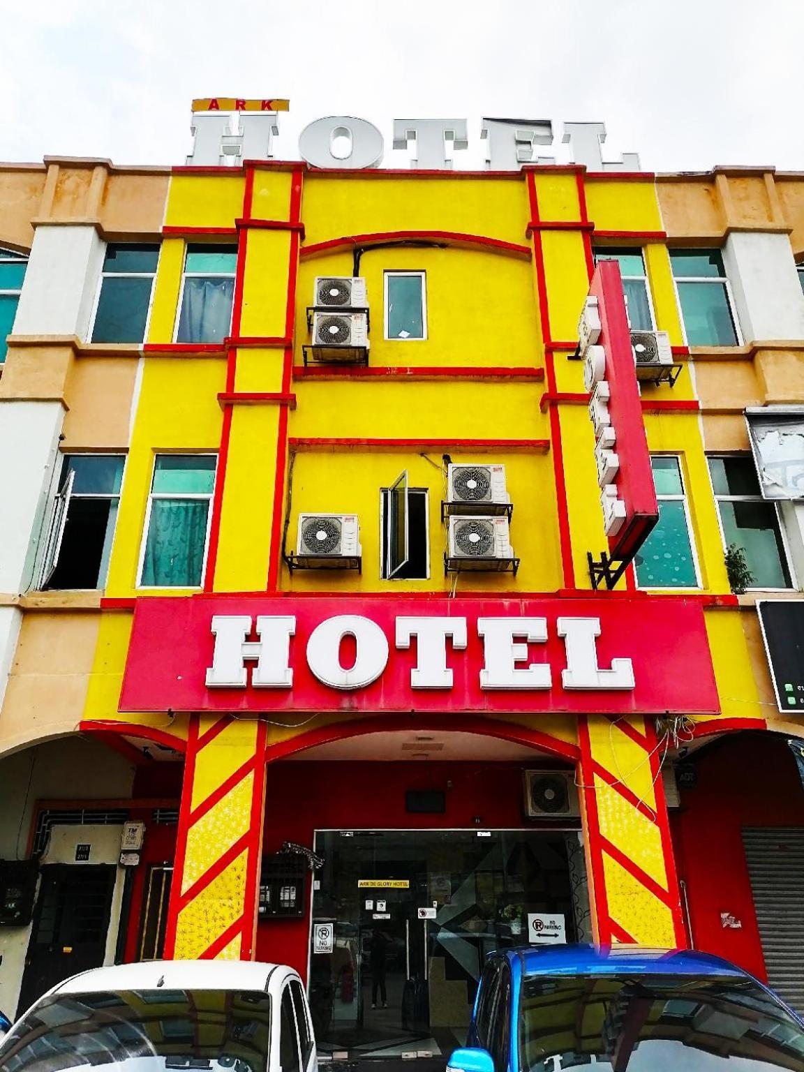 Ark Hotel Subang Субанг Джая Екстериор снимка