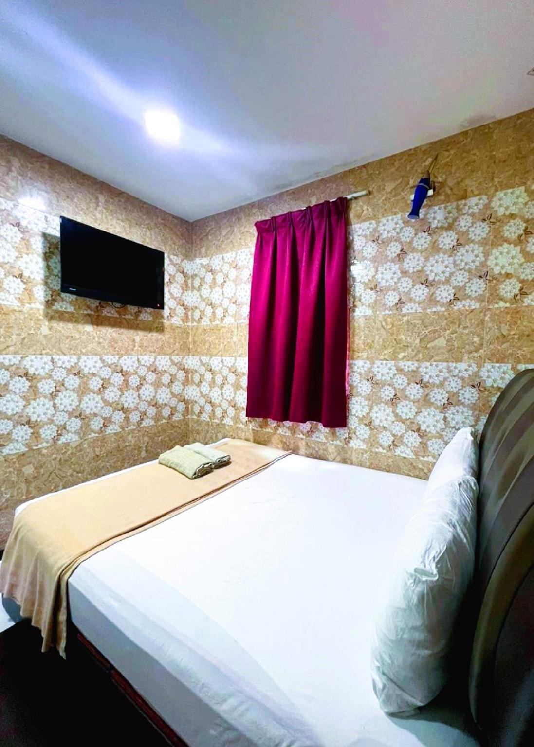 Ark Hotel Subang Субанг Джая Екстериор снимка