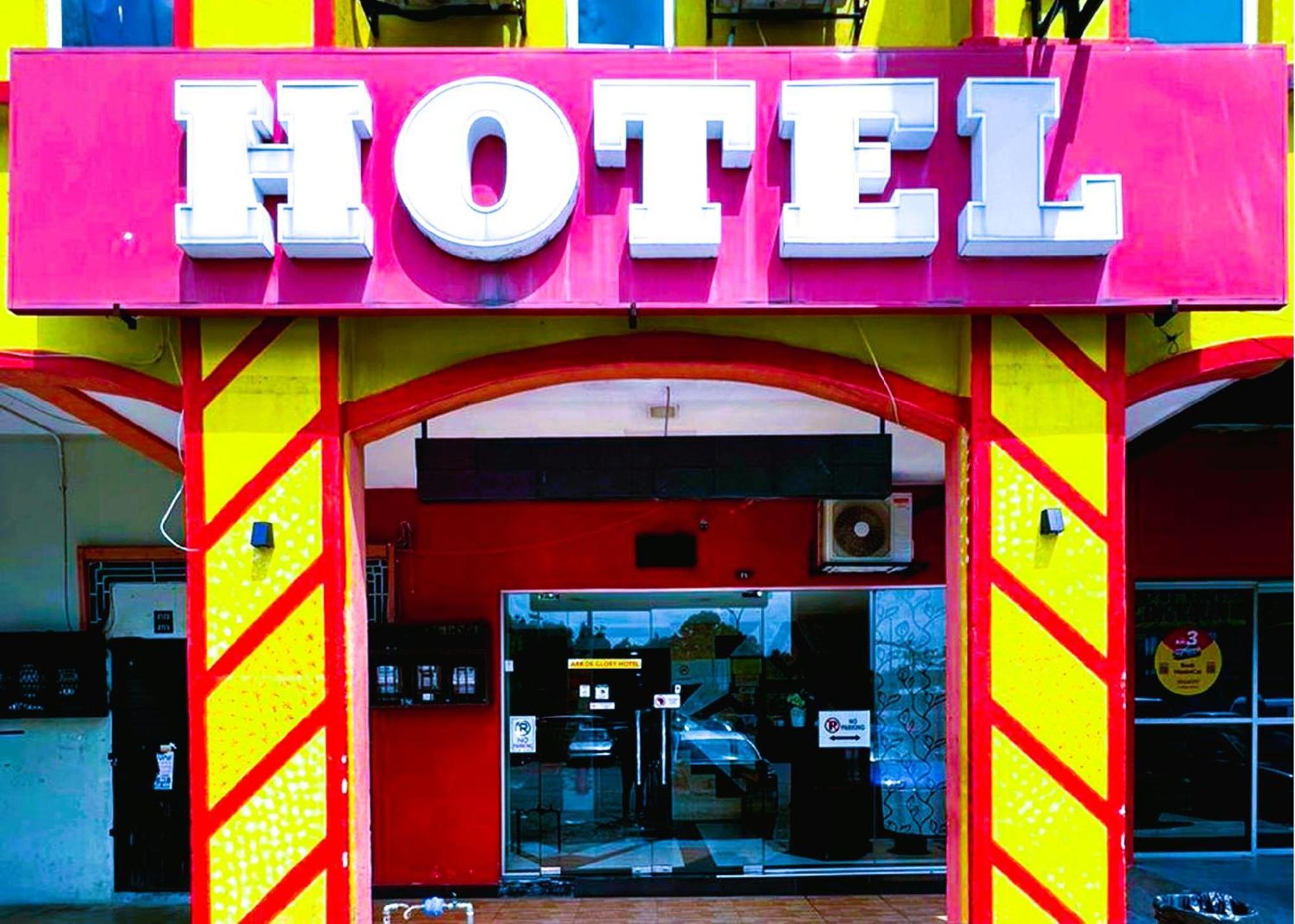 Ark Hotel Subang Субанг Джая Екстериор снимка