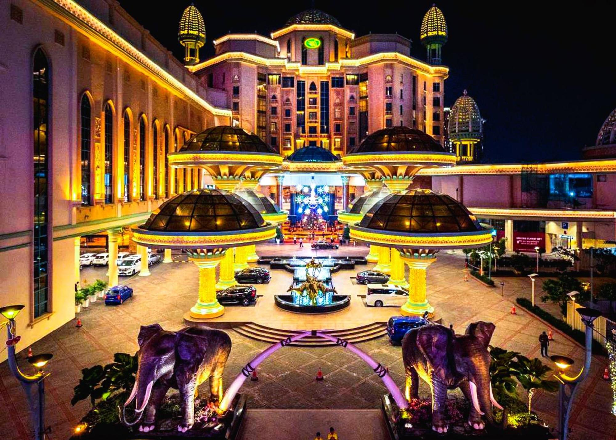 Ark Hotel Subang Субанг Джая Екстериор снимка